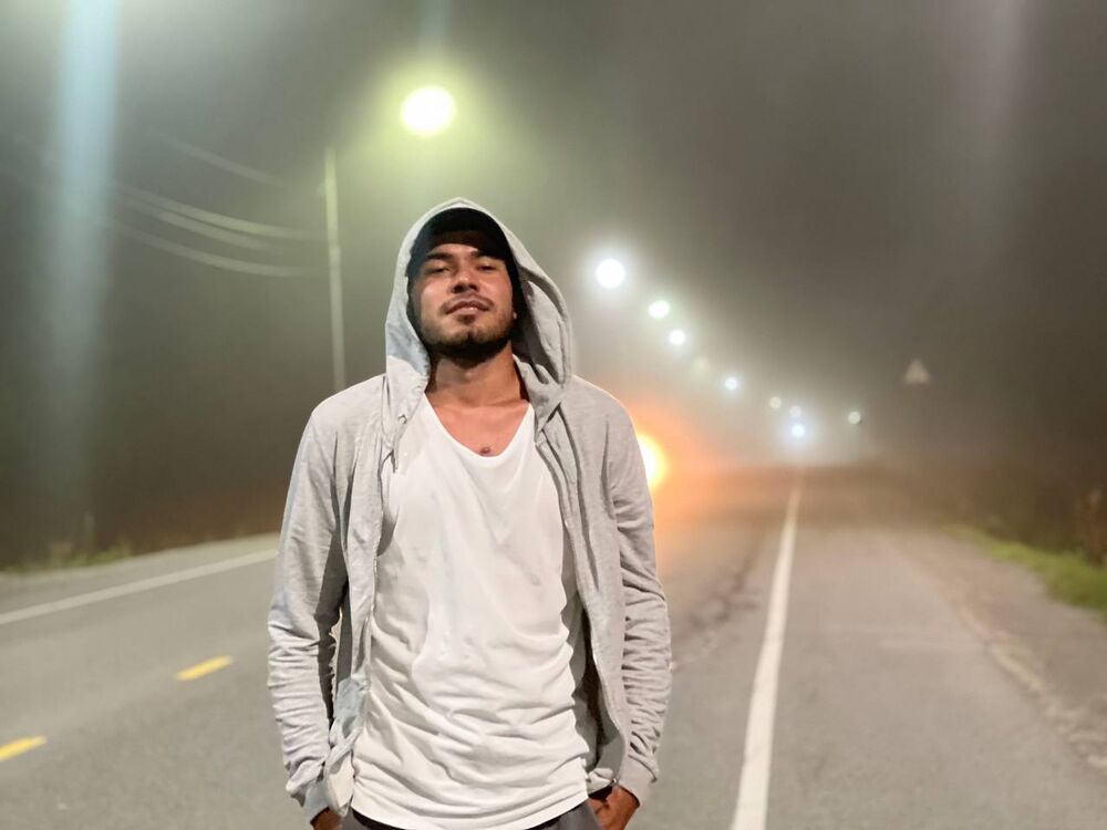  -,   Fazlik, 23 ,   ,   