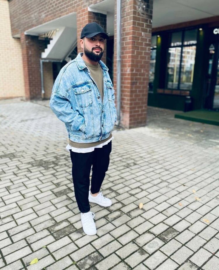 ���� 32784193 ������� Adam, 33 ����, ���� ���������� � ������