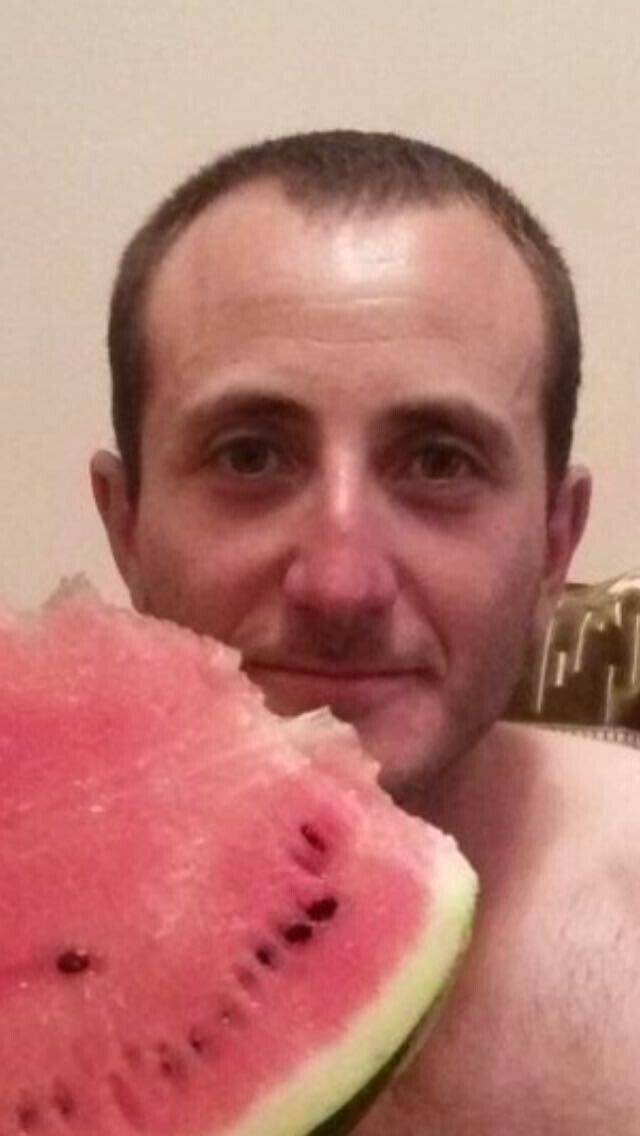  22564853  Sam, 30 ,    