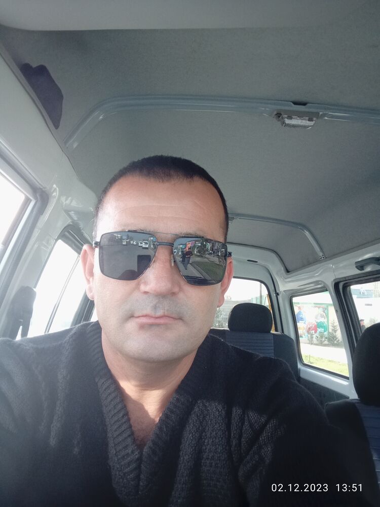  40079203  , 33 ,    