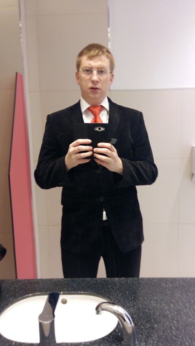  10663933  , 37 ,    -