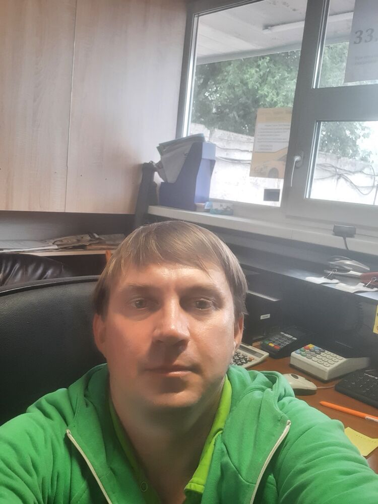 ���� 23704693 ������� �������, 42 ����, ���� ���������� � �����-����������