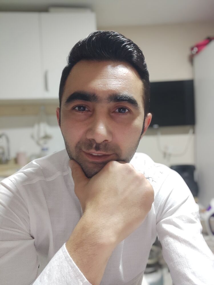  52609633  Ramin, 37 ,    