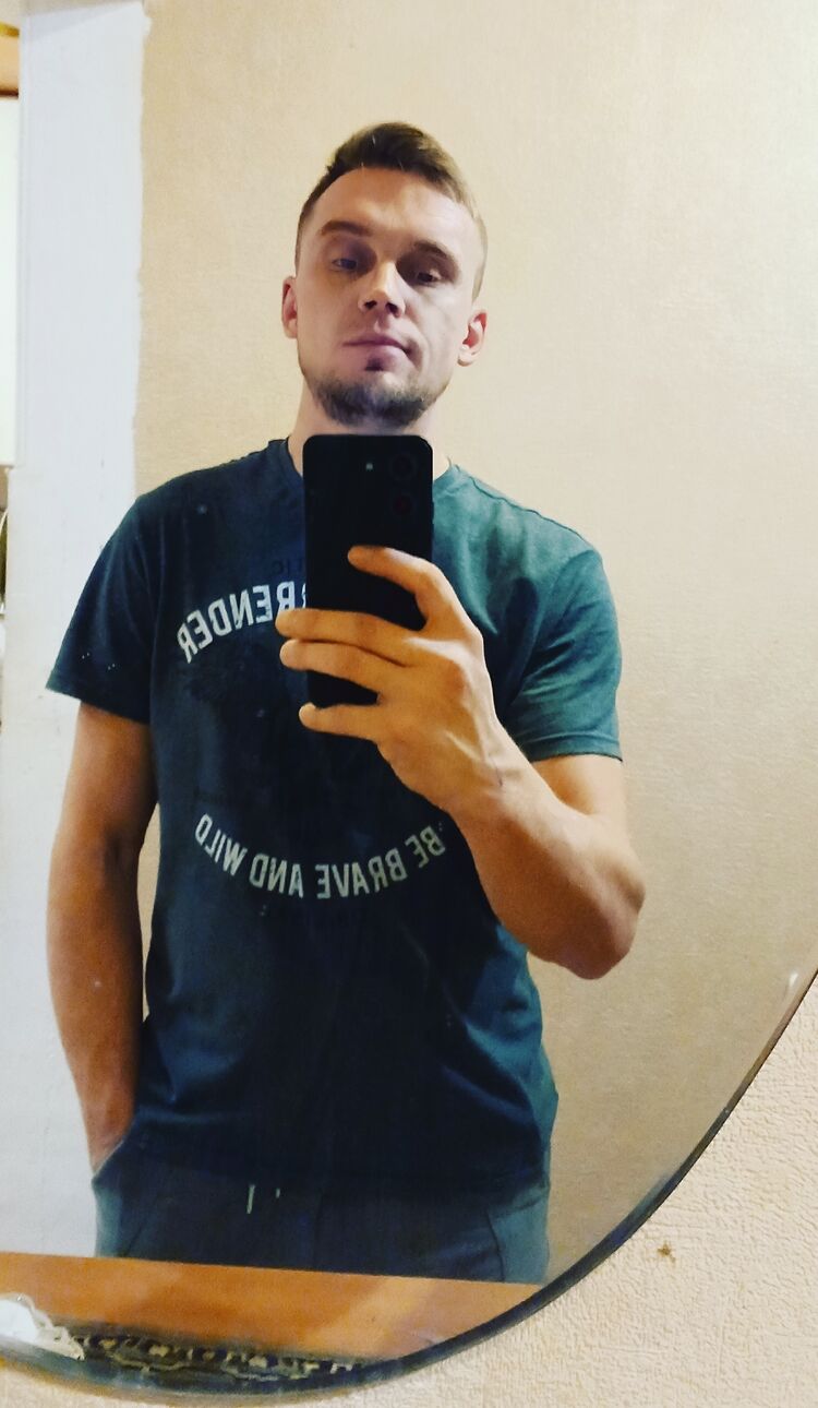  41709913  , 32 ,    