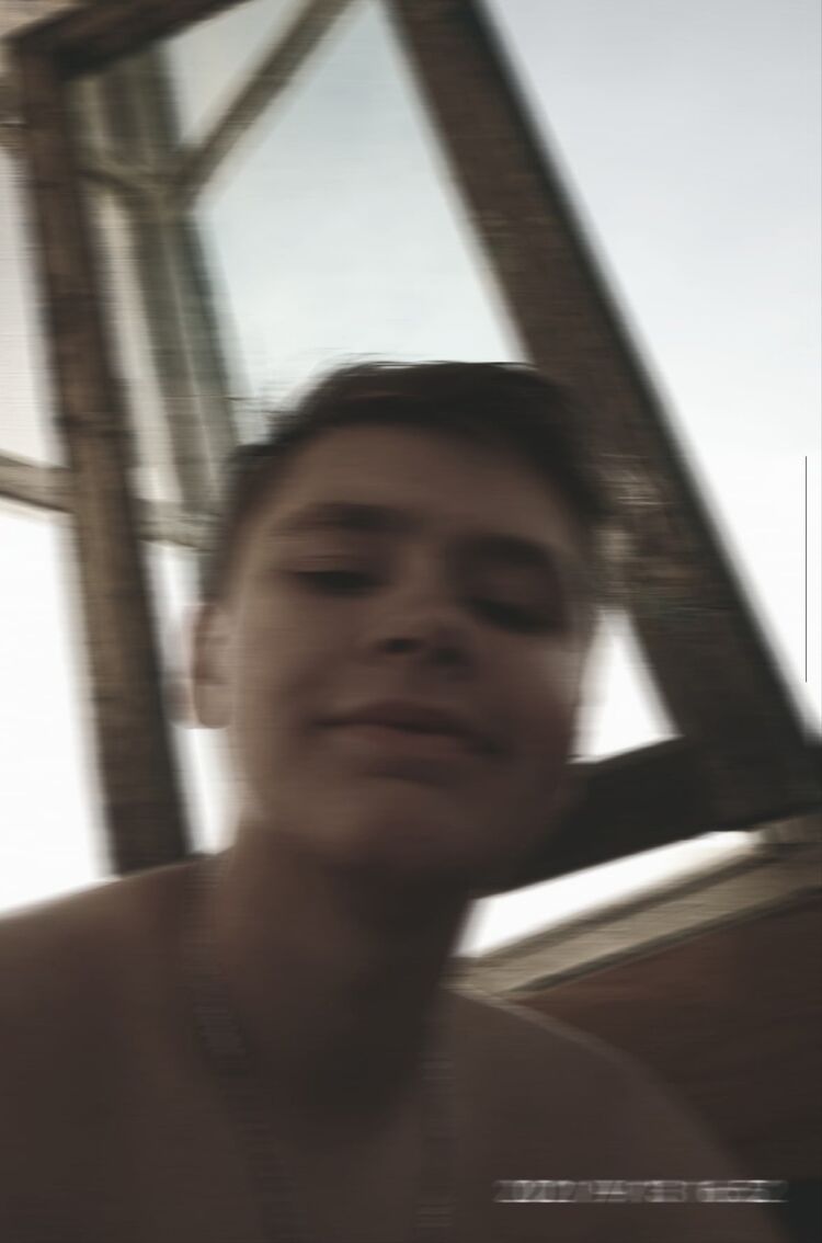  27200443  , 21 ,    