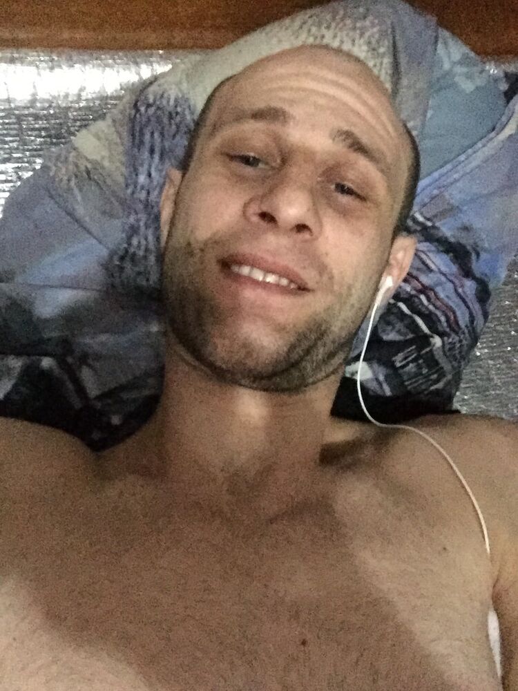  47352953  , 31 ,    