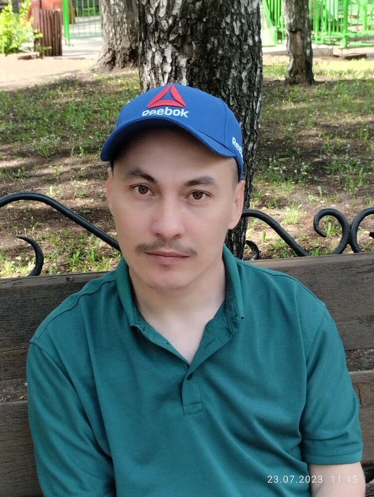  ,   Cheerful P, 35 ,   ,   , c , 