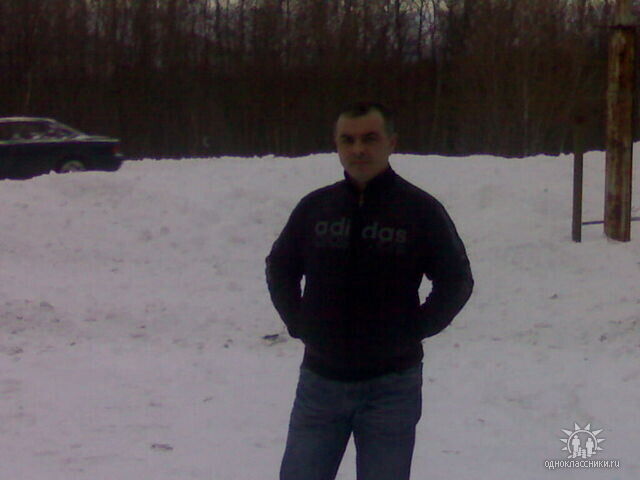  40401753  Ruslan, 49 ,    
