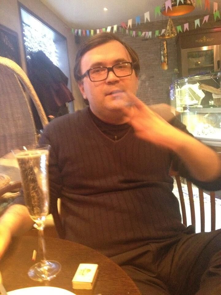  ,   Lado, 47 ,   