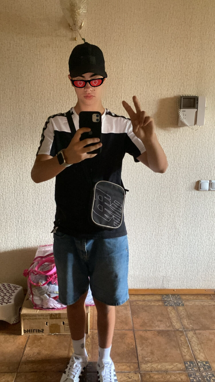  29848443  Niko, 21 ,    