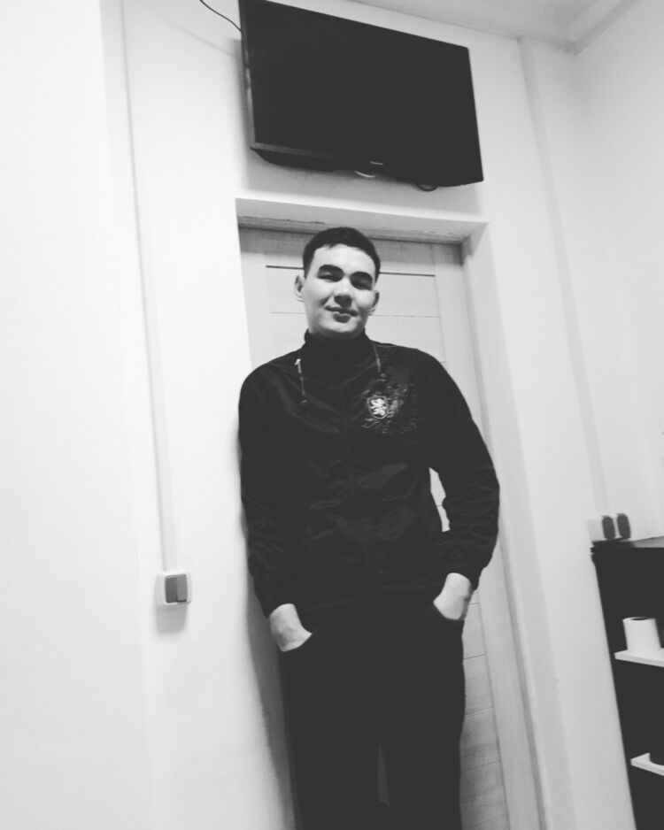  15360453  Beksultan, 28 ,    