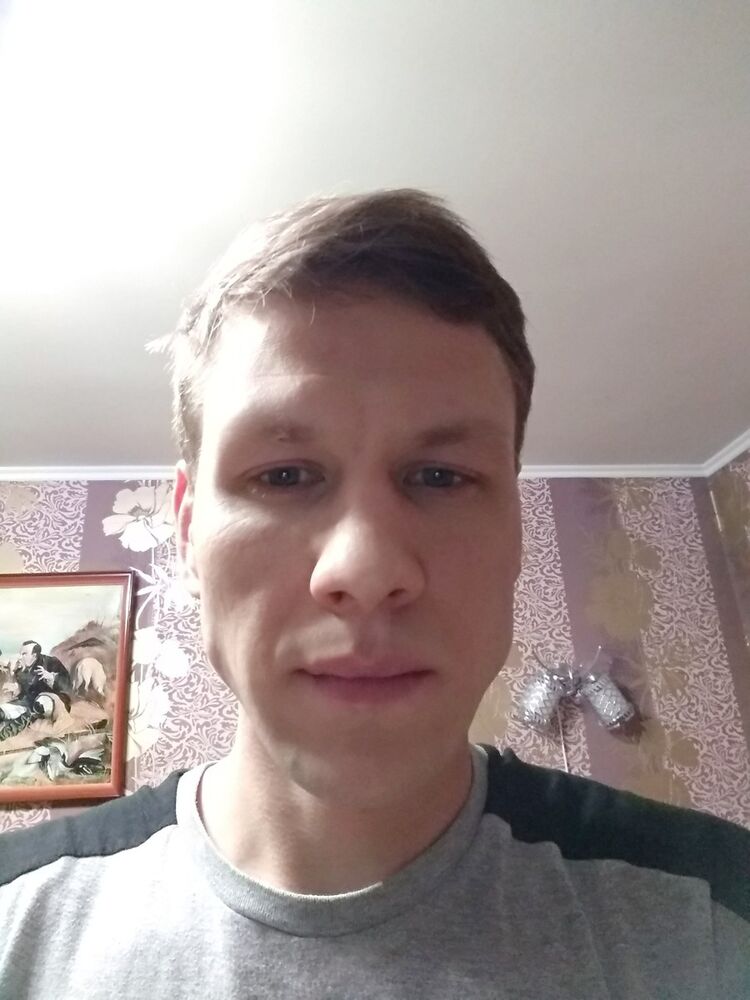  9370993  , 37 ,    