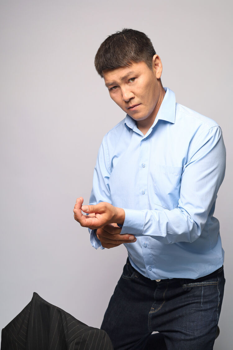  -,   , 37 ,   ,   