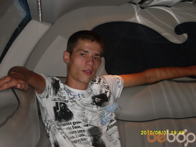  1046343  Vitalik, 35 ,    