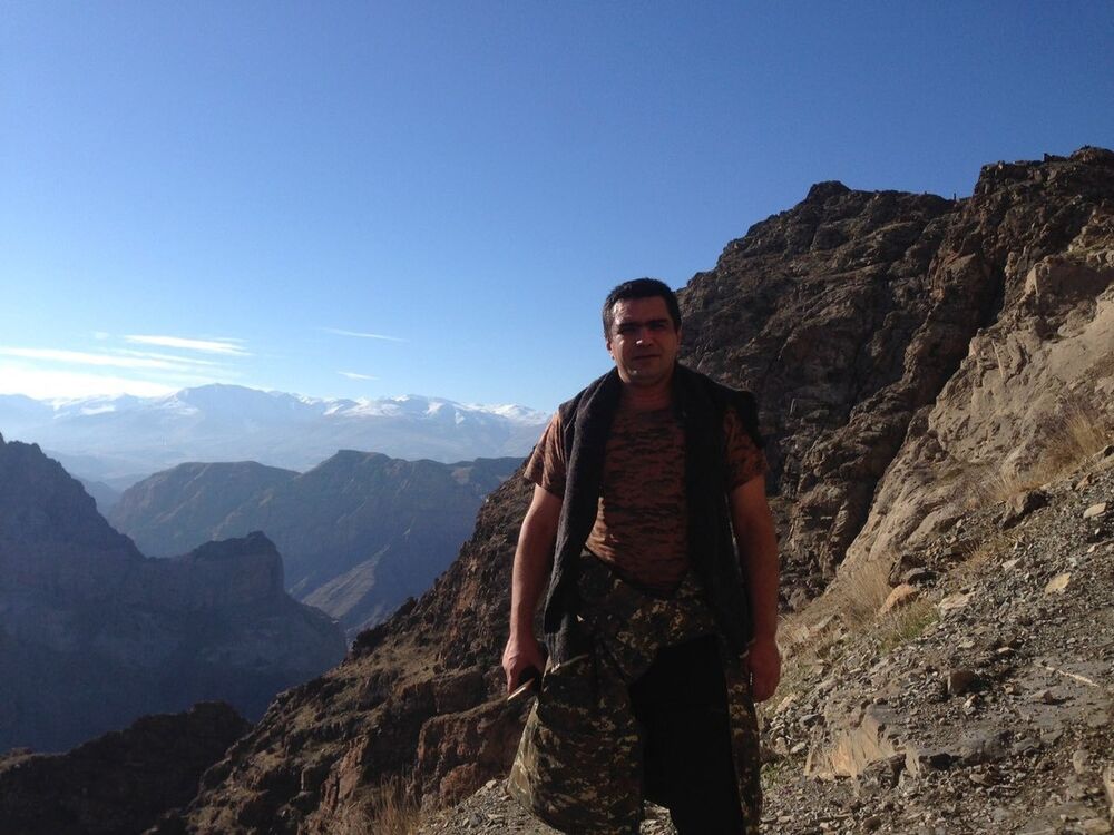  ,   Edgar, 43 ,   ,   , c 