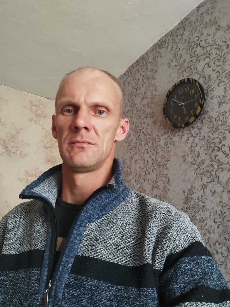  42147693  , 41 ,    