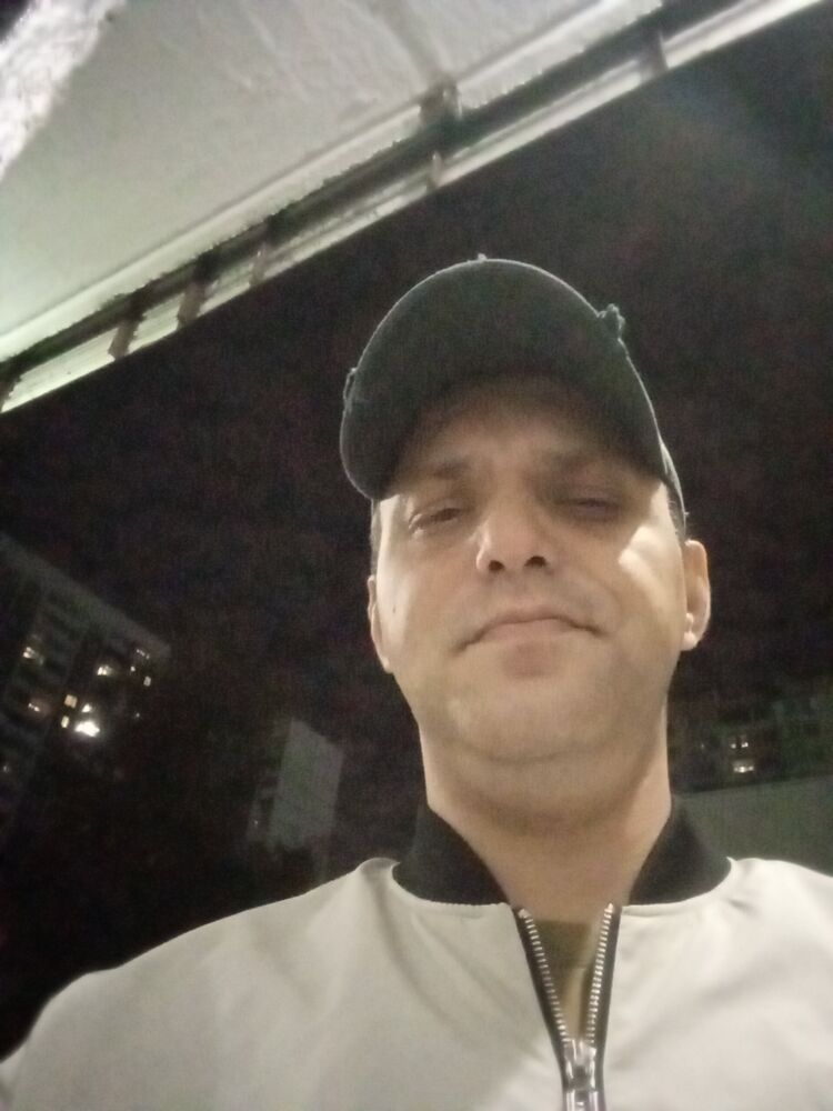  53836543  , 34 ,    