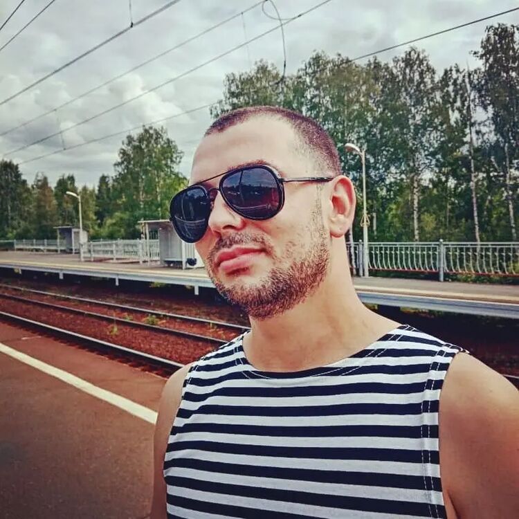  -,   , 32 ,   ,   