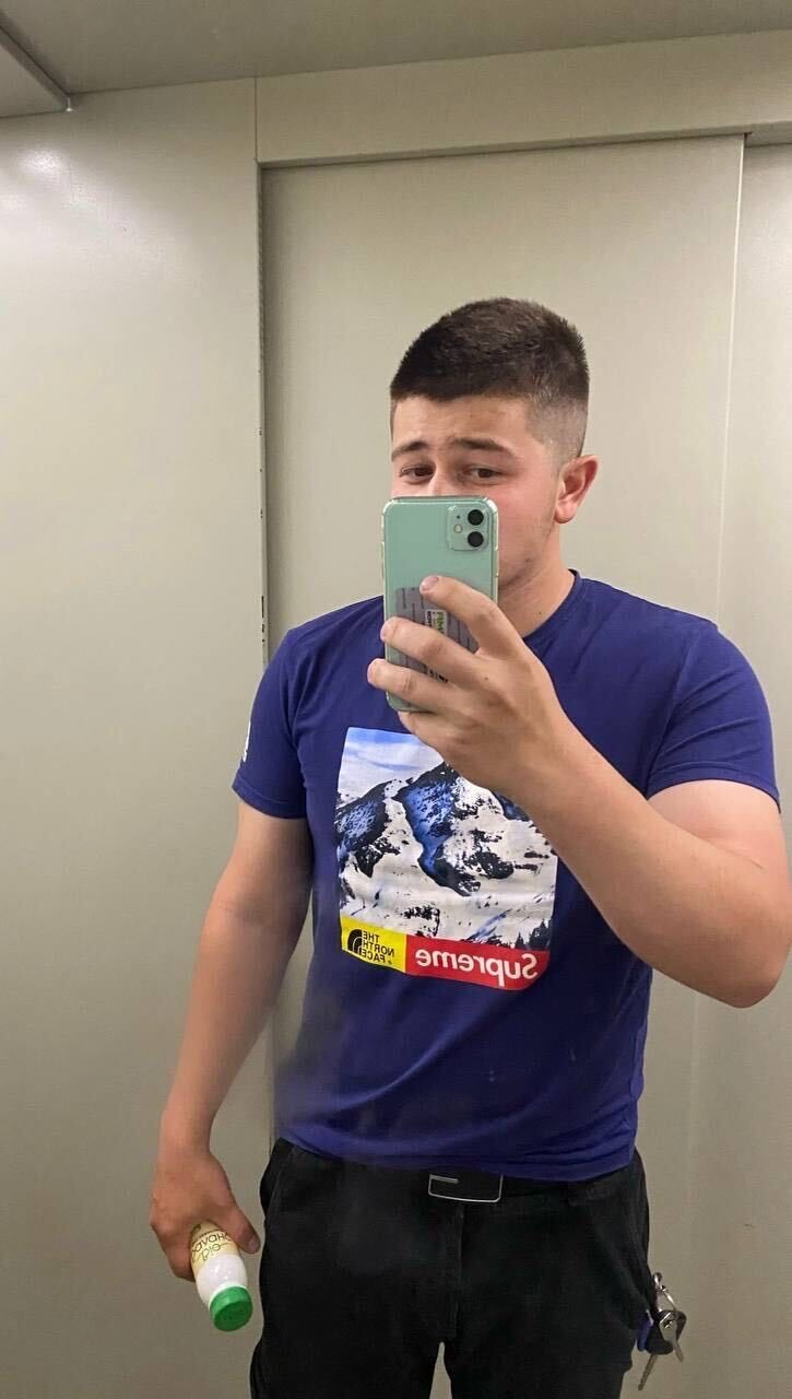  ,   Nik, 25 ,   ,   