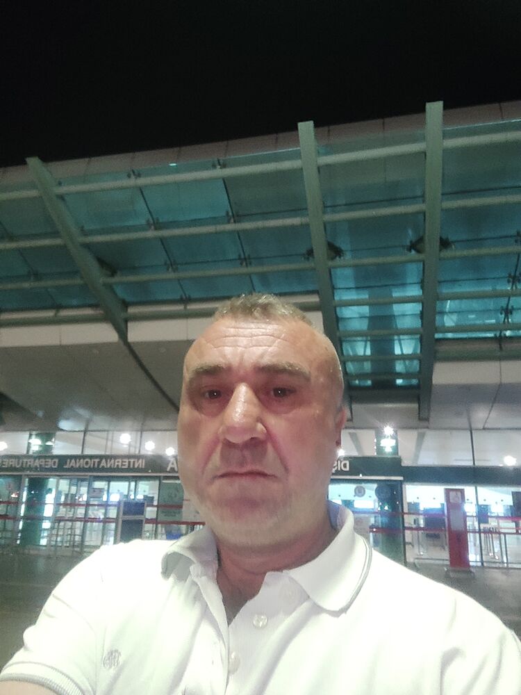  44834843  Ekrem, 54 ,    