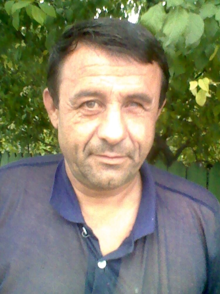  12792393  Gheorghe, 64 ,    
