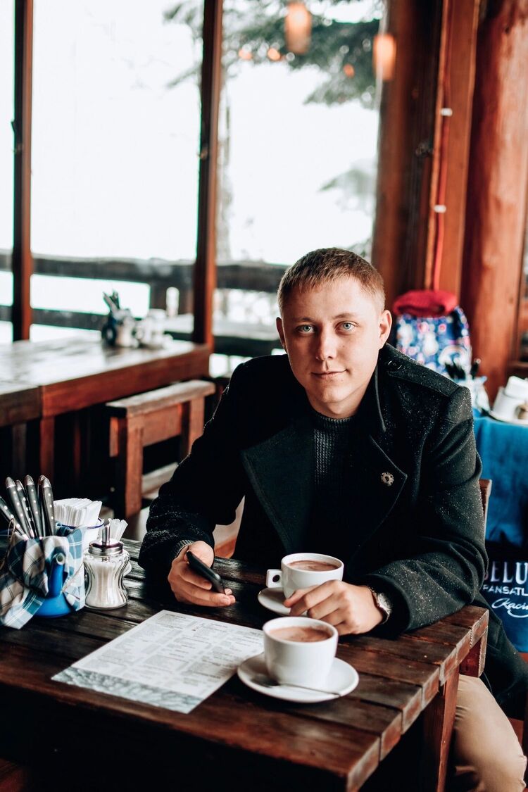  38433693  Andrey, 29 ,    