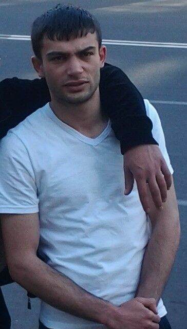  ,   David, 35 ,   