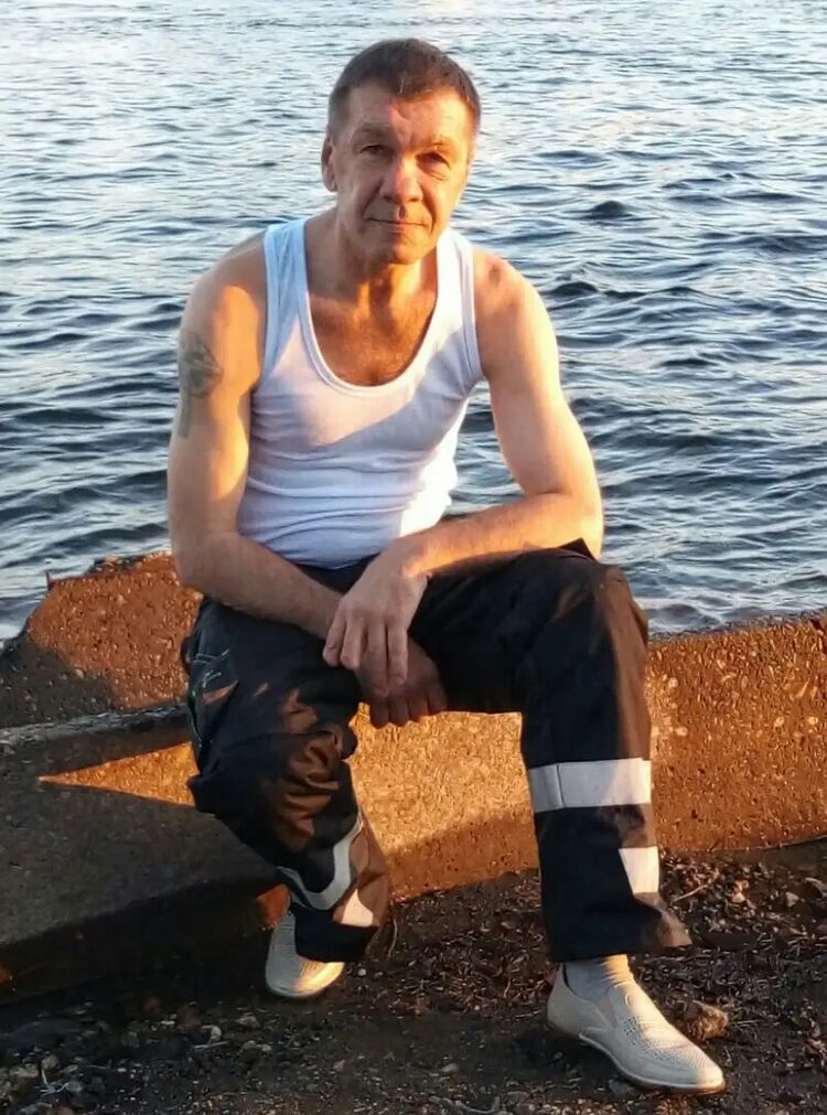  28933243  Sergey, 58 ,    