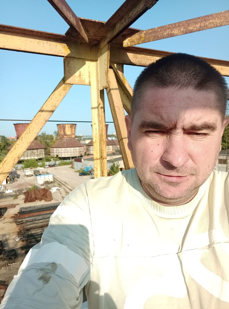 46716523  , 46 ,    