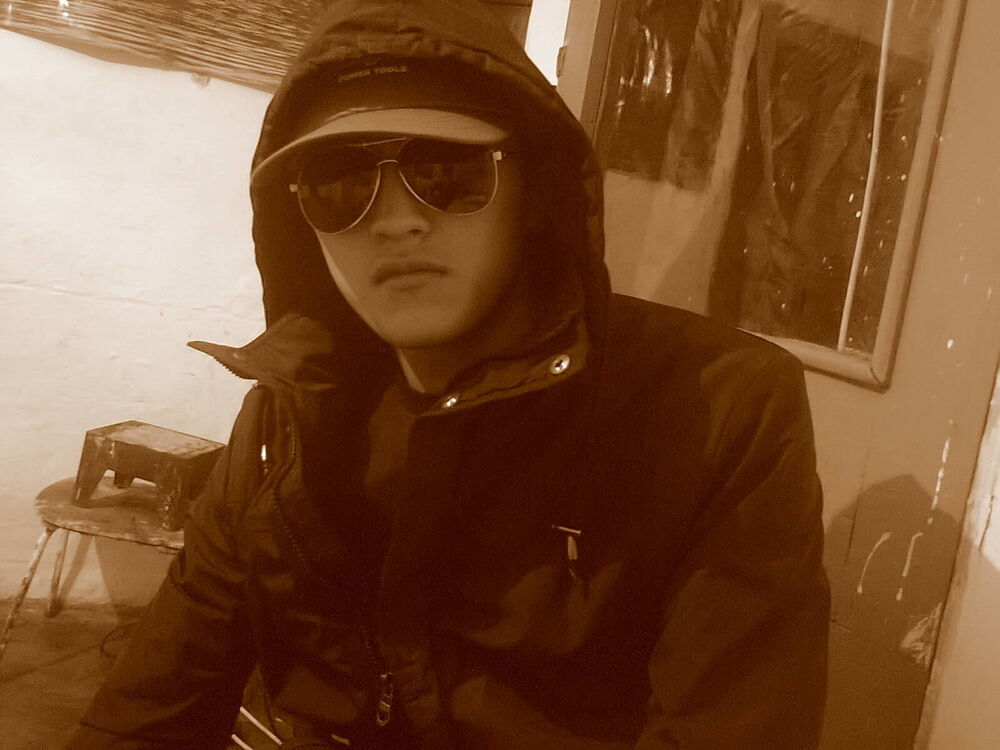  5834643  , 31 ,    