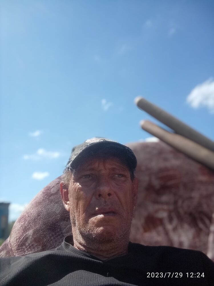  41579373  , 53 ,    
