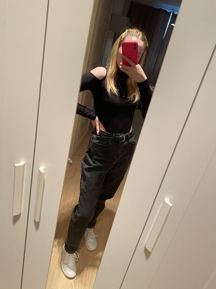  27595083  , 25 ,    -