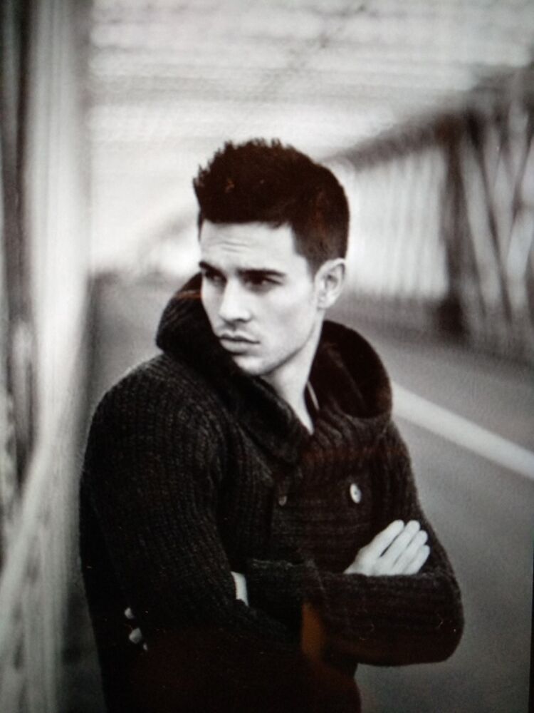  17430693  Nurik, 36 ,    