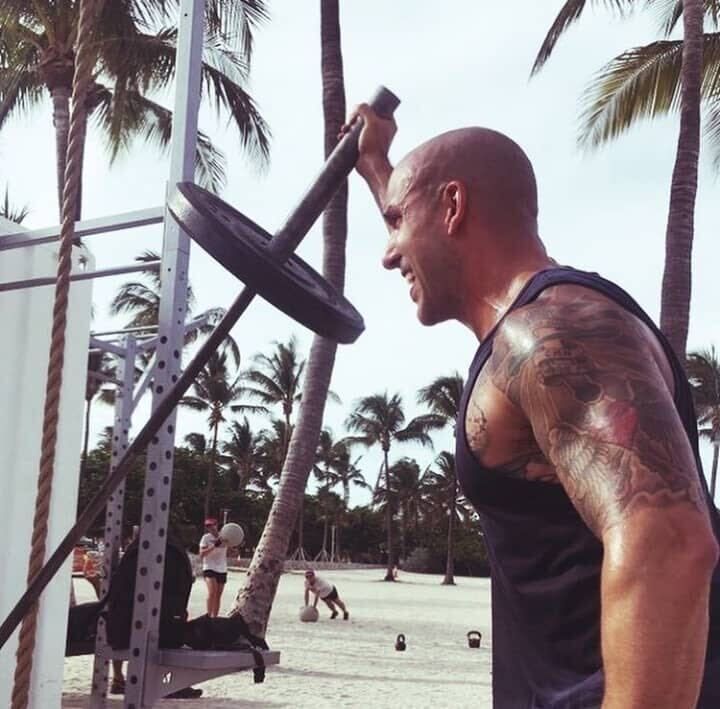 ���������� N'Djamena, ���� ������� Rodriguez, 45 ���, ������������ ��� ������, ����� � ���������