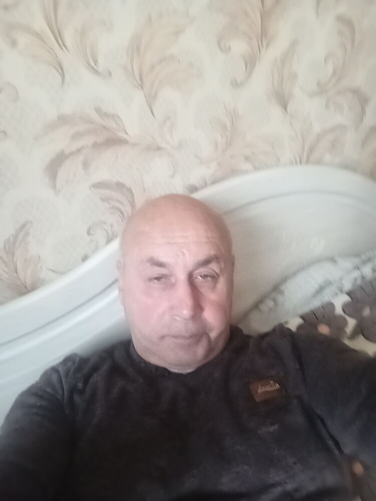  35197883  , 57 ,    