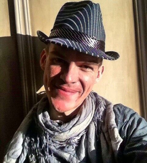  6730093  JohnnyX, 43 ,    -