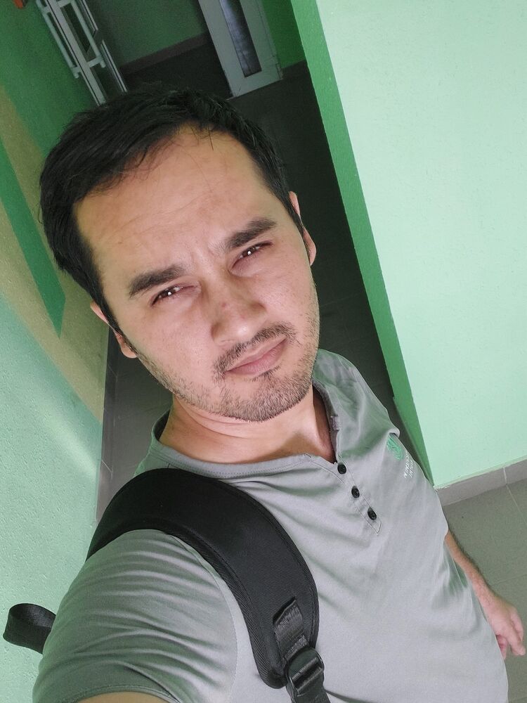  ,   Bakhtiyor, 32 ,  