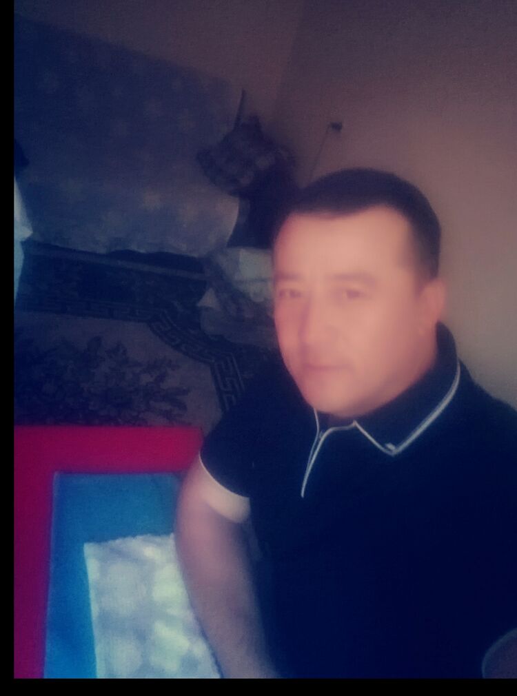  45616623  Murod, 42 ,    