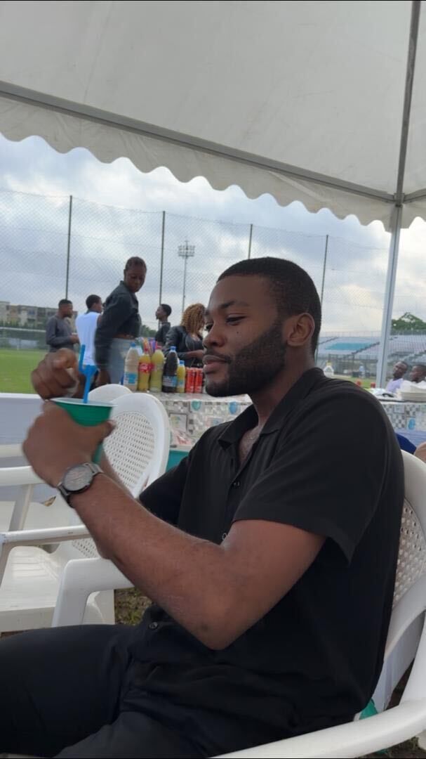 ���������� �����, ���� ����� Ryan, 25 ���, ������������ ��� ������, ����� � ���������