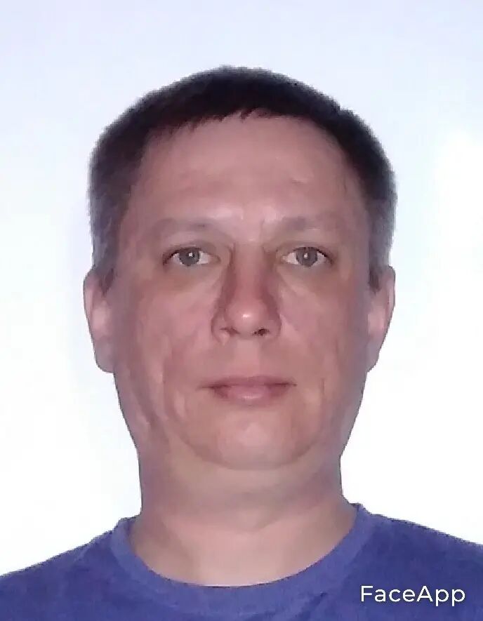  32484613  Alex, 44 ,    