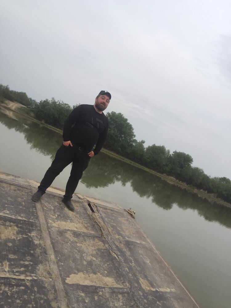  ,   Taleh, 33 ,   ,   