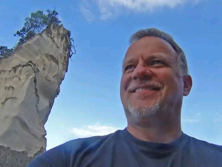  46981943  David Wilson, 66 ,    