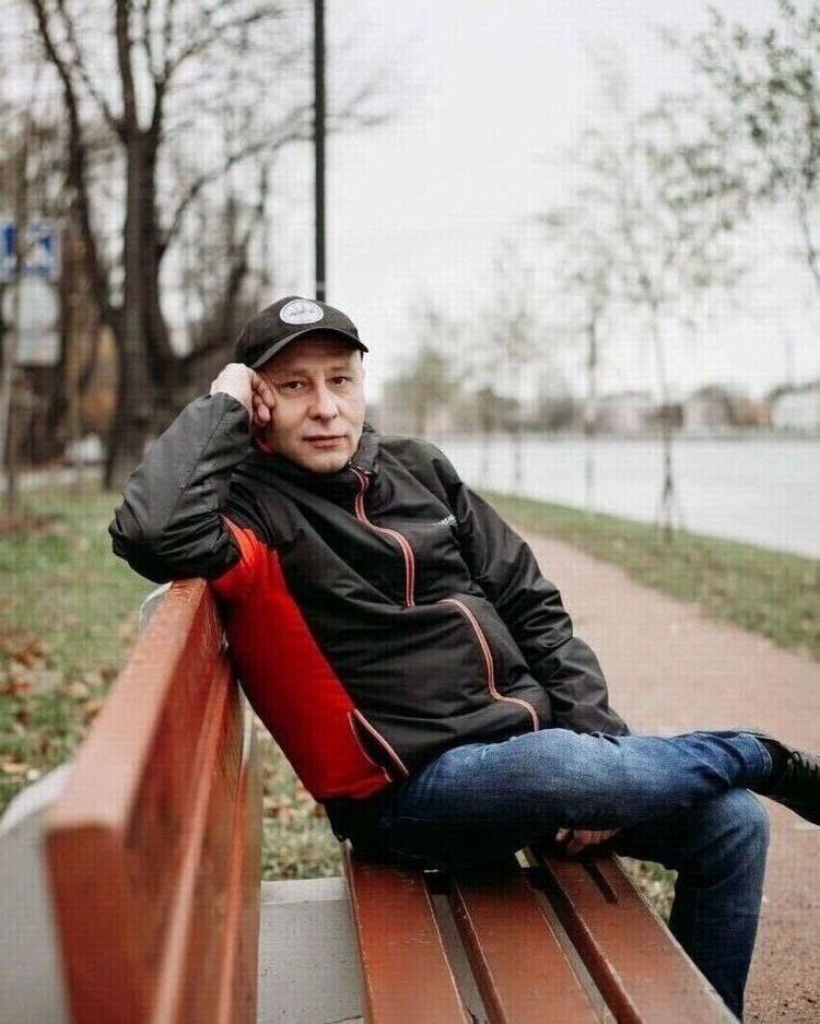 ���� 25685893 ������� �������, 54 ����, ���� ���������� � �����-����������