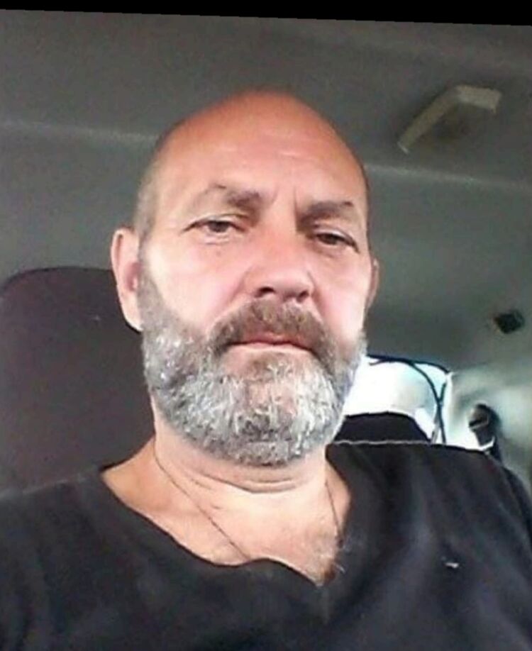  ,   Joni, 44 ,   ,   