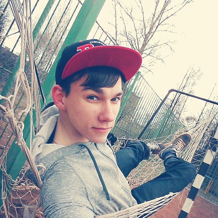  7792323  , 27 ,    