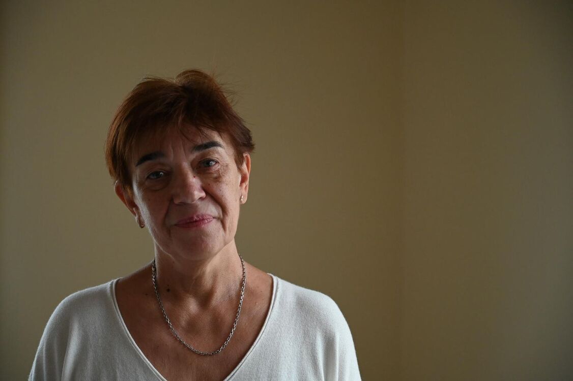  -,   Katia, 63 ,   c 
