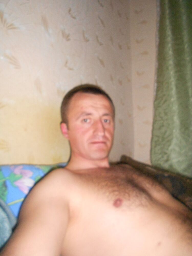  ,   Valera, 42 ,   