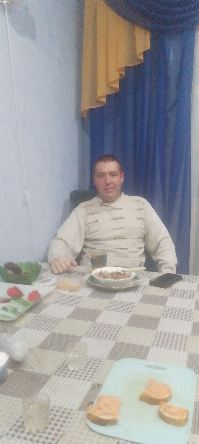  47402733  , 38 ,    