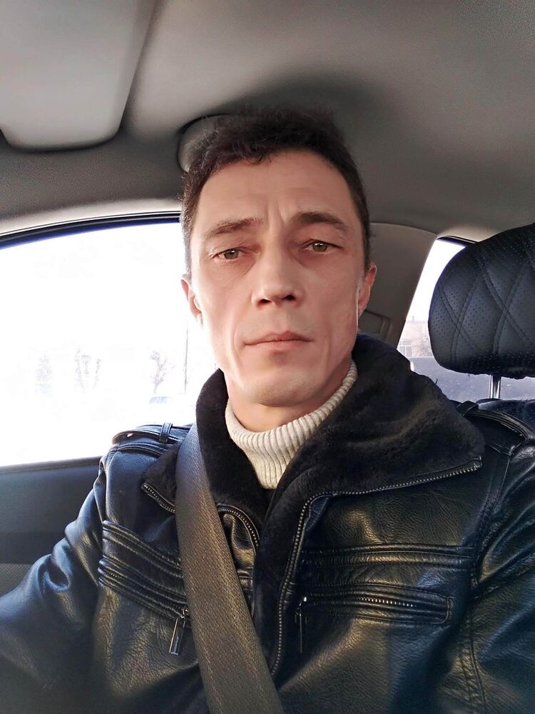  33265963  Vladimir, 51 ,    