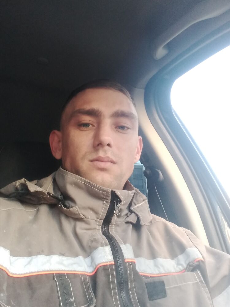  32204143  , 33 ,    